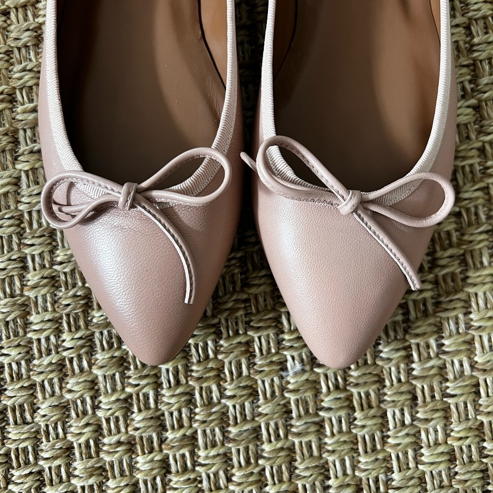 Margaux The Pointe Flats in Rose Napa - Picture 2 of 7